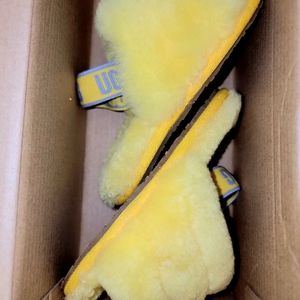 UGG Fluffy Slippers